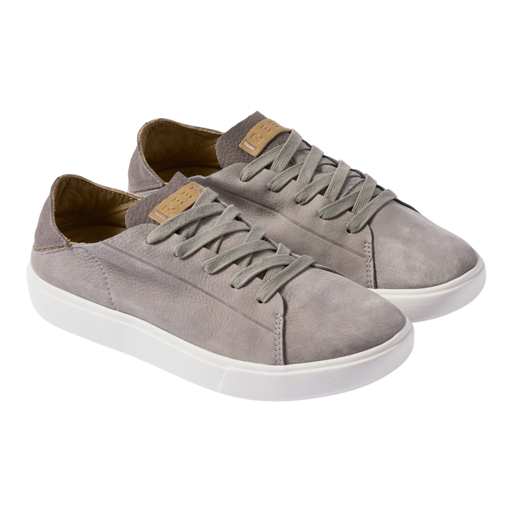 Terramar Leather men's gray leather sneakers facing right with soft-rebound cushioning and anatomical arch support.