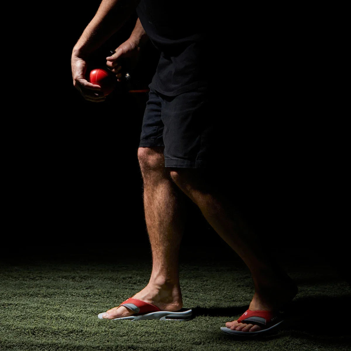 Fanning Pregame Sandals in Red and Grey
