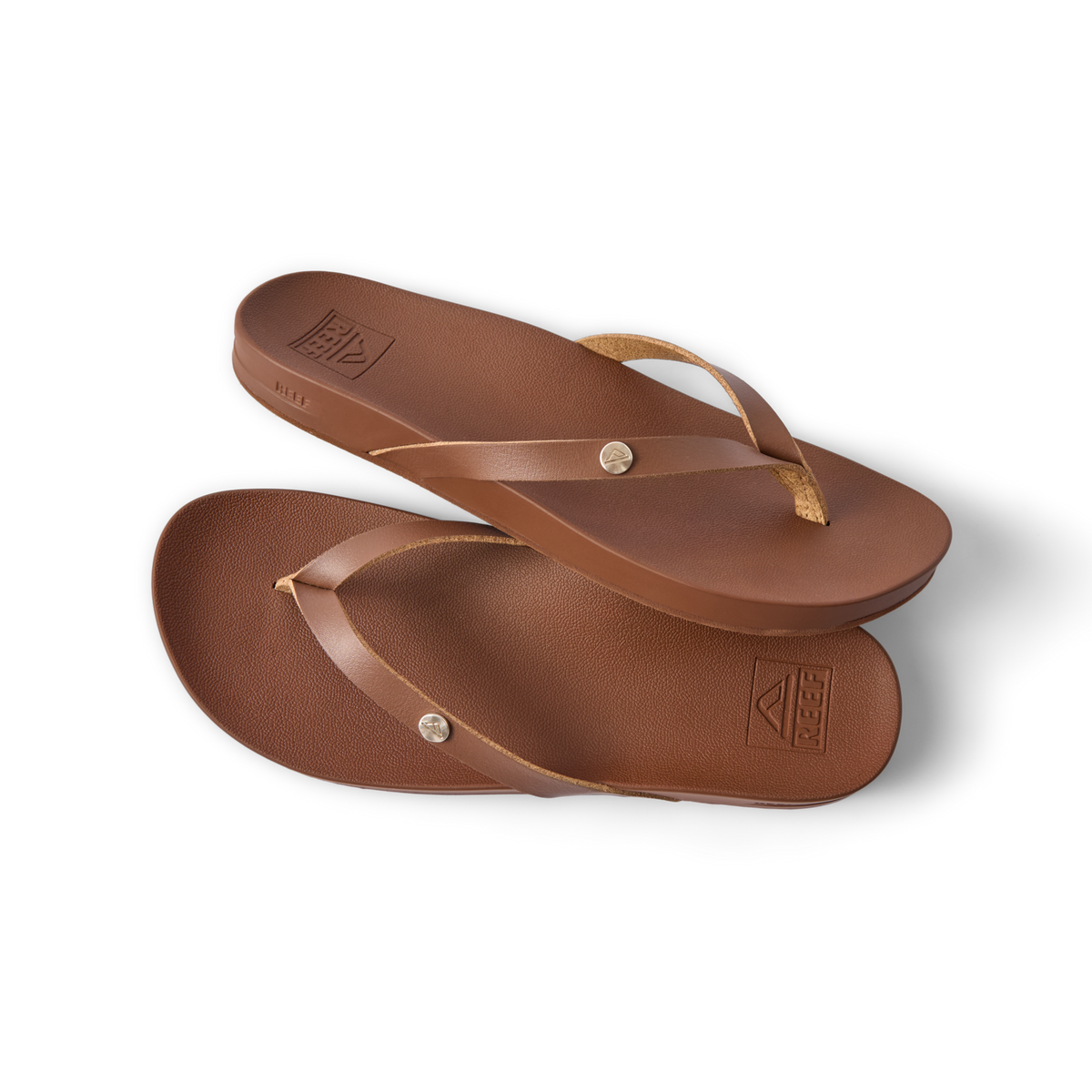 Vista Ivy women's brown flip flops facing left, close-up of footbed and straps with anatomical arch support